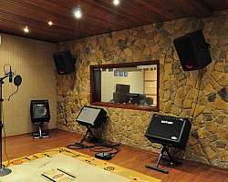 Isolamento acústico para estúdio de gravação Isolamento acústico para estúdio de gravação